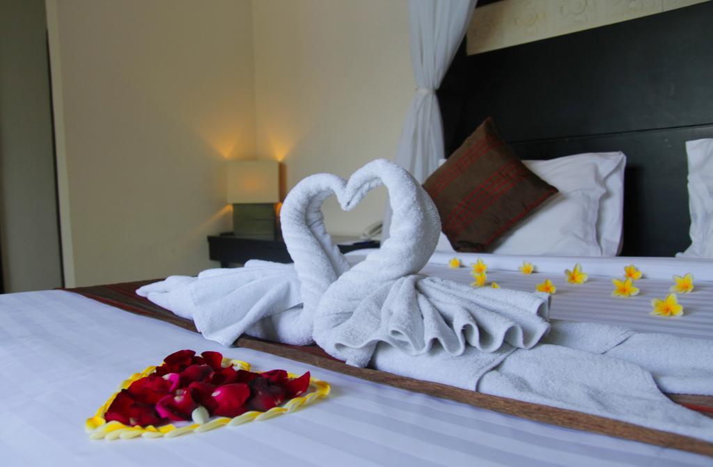 La Villais Kamojang Hotel Seminyak Rum bild
